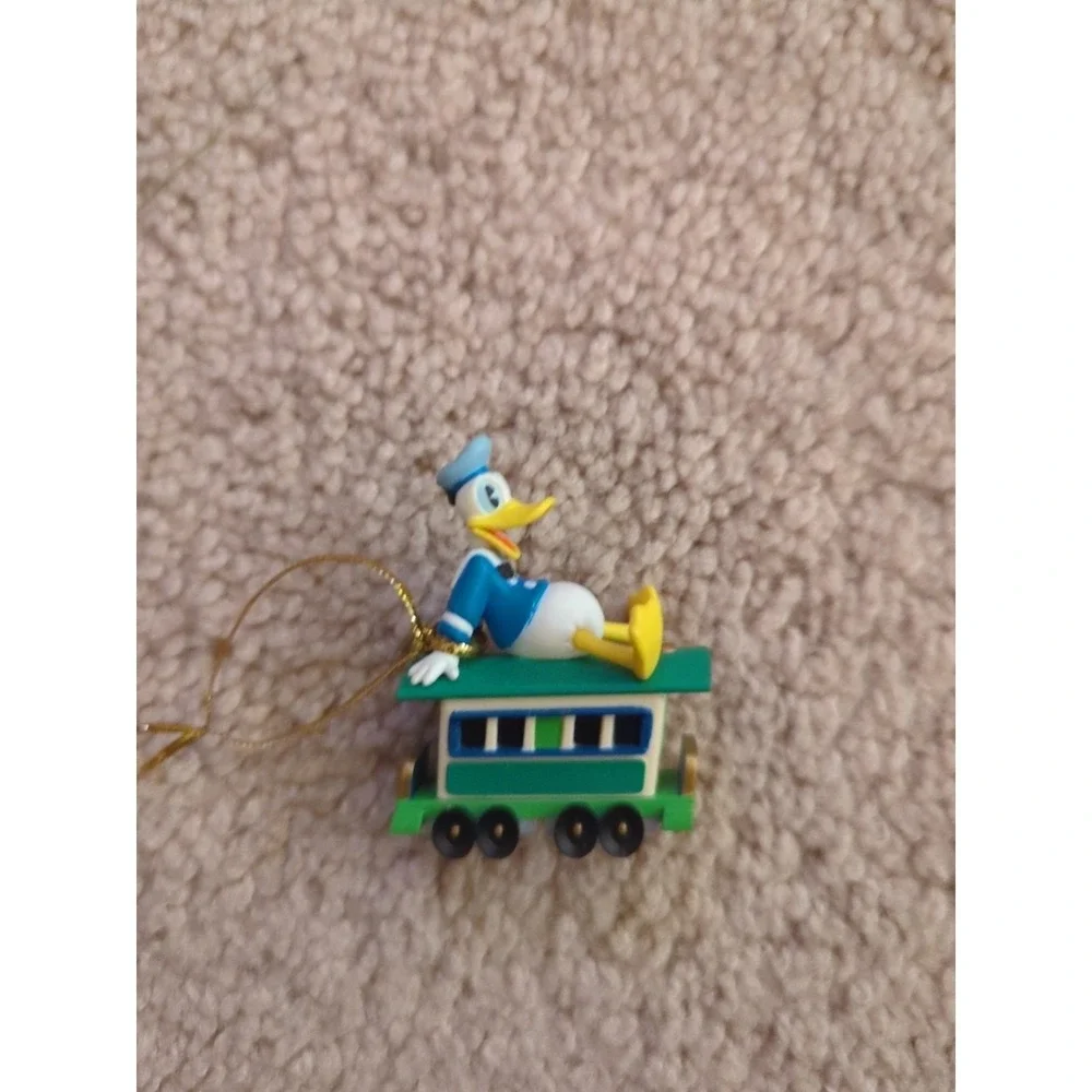 Hallmark keepsake ornament